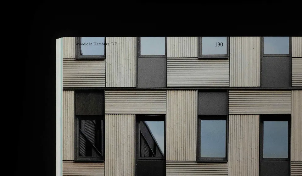 »Affordable Housing« with/at/for strobo B M